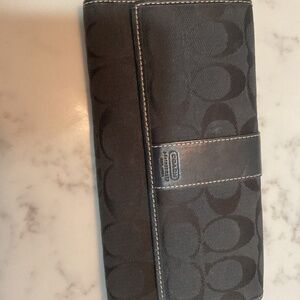 Coach Vintage Black Wallet
